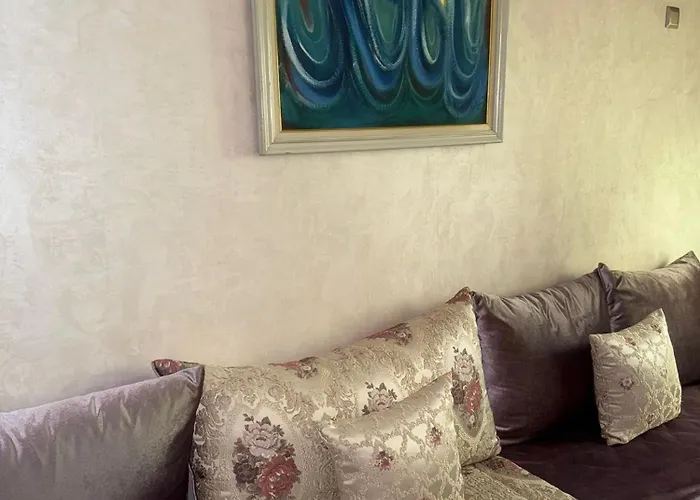 Spacious Appartment In The Heart Of Tangier With 2 Living Rooms, 2 Bedrooms King Size Beds, 2 Baths, 2 Patios